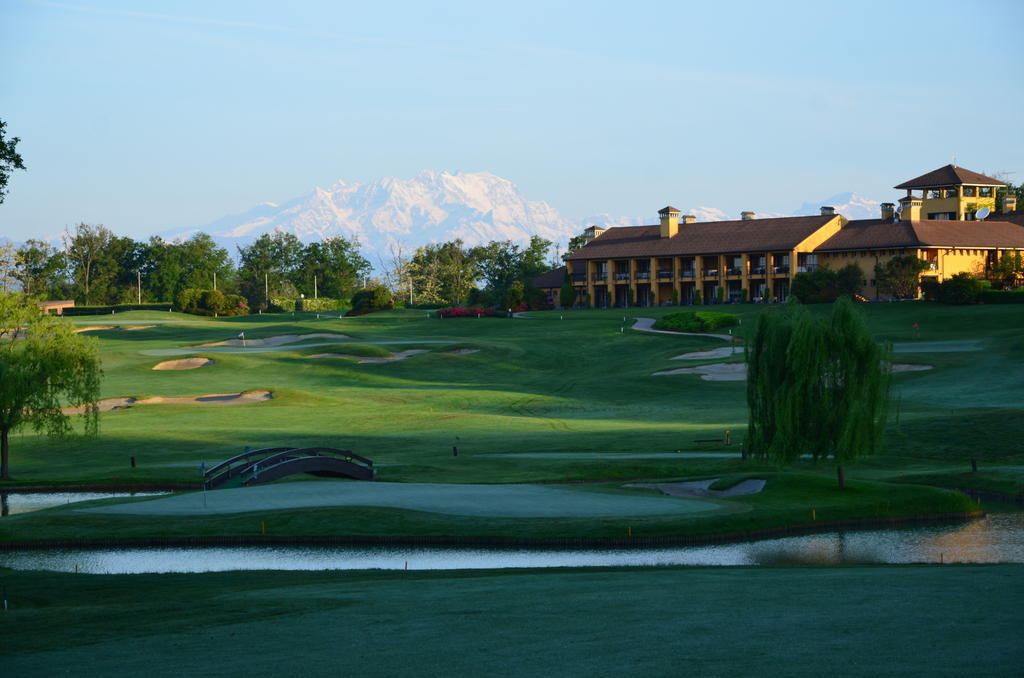 Golf Hotel Castelconturbia Agrate Conturbia Kültér fotó